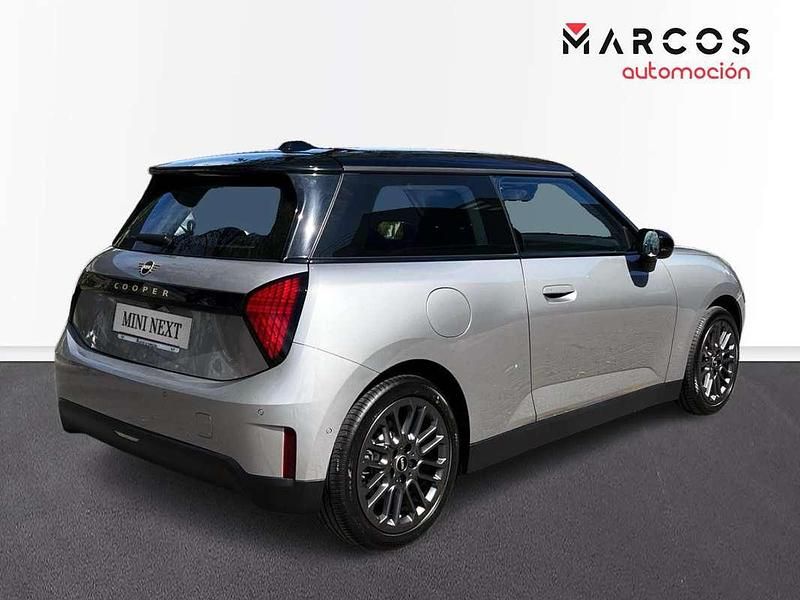 Nuevo Mini Cooper 135 kW (184 CV) 2025 Plateado Utilitario