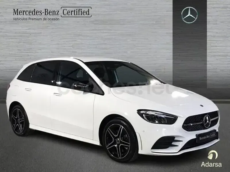 Usado Mercedes B250e 218 CV (160 kW) 2024 Blanco polar Utilitario
