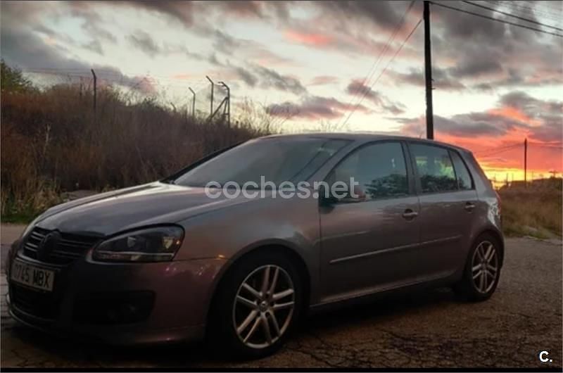 Gris / plata Usado 2008 VW Golf VI GTD Berlina | 4999 € (Precio justo) - Imagen 1/4