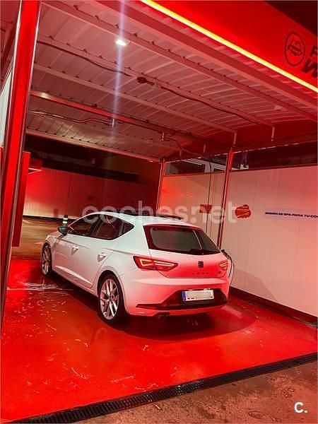 Blanco Usado 2016 Seat Leon Style Plus Berlina | 17.000 € (Un poco caro) - Imagen 1/4