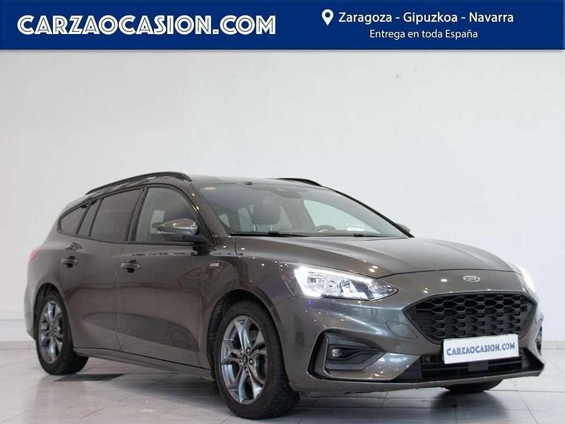 Usado Ford Focus ST-Line 125 CV (91 kW) 2020 Gris Utilitario