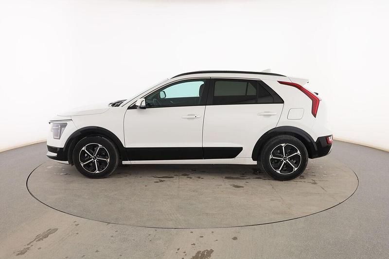 Usado Kia Niro 141 CV (103 kW) 2022 Blanco SUV