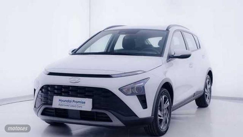 Atlas white Usado 2023 Hyundai Bayon SUV | 19.700 € (Caro) - Imagen 1/4