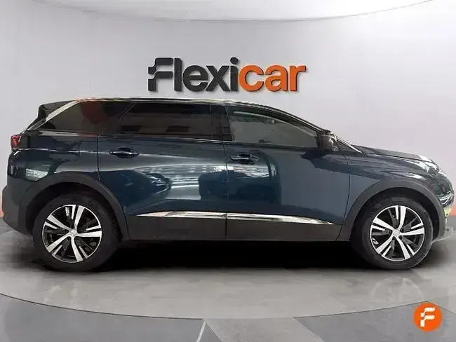 Usado Peugeot 5008 Allure 130 CV (95 kW) 2022 Azul SUV