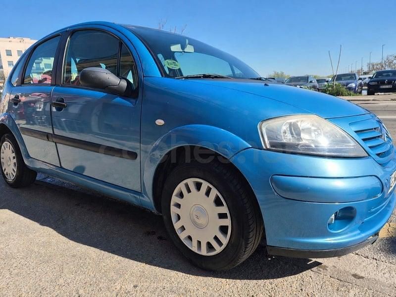 Usado Citroën C3 75 CV (55 kW) 2004 Azul Berlina