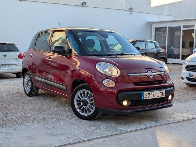 Usado Fiat 500L Lounge 85 CV (62 kW) 2015 Granate Monovolumen