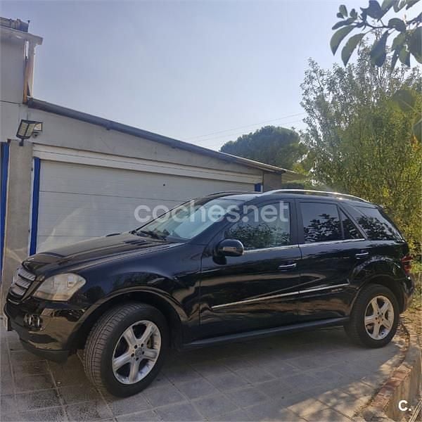 Negro Usado 2007 Mercedes ML280 SUV | 12.500 € (Un poco caro) - Imagen 1/4