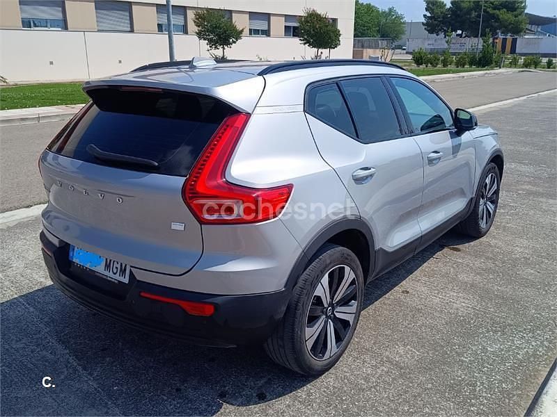 Usado Volvo XC40 Core 175 kW (238 CV) 2023 Eléctrico SUV