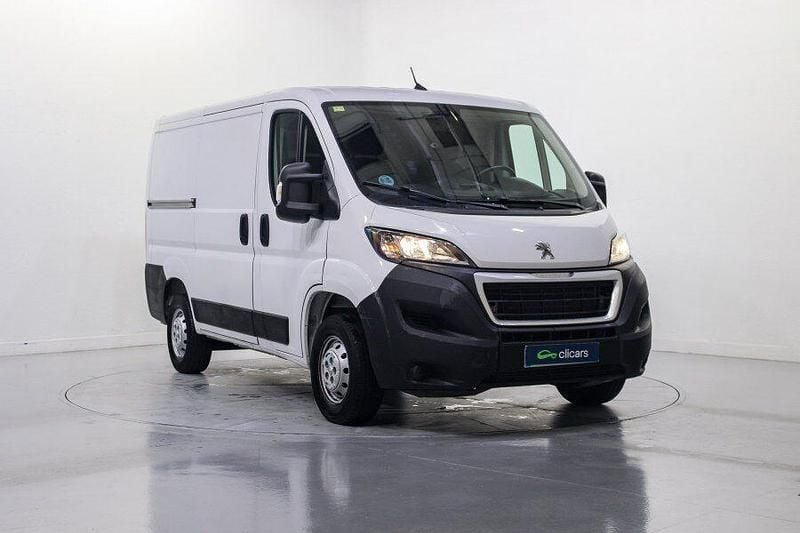 Usado Peugeot Boxer S 120 CV (88 kW) 2022 Blanco Van