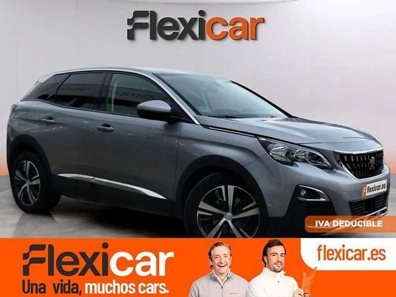 Usado Peugeot 3008 Allure 131 CV (96 kW) 2020 Gris SUV