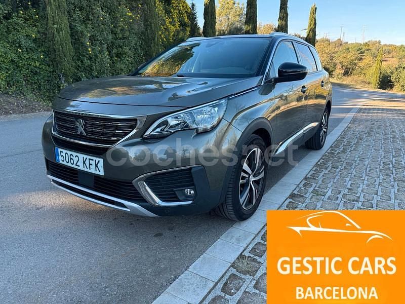 Verde Usado 2017 Peugeot 5008 Allure SUV | 14.990 € (Precio justo) - Imagen 1/4