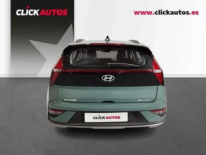 Usado Hyundai Bayon 80 CV (58 kW) 2024 Verde SUV