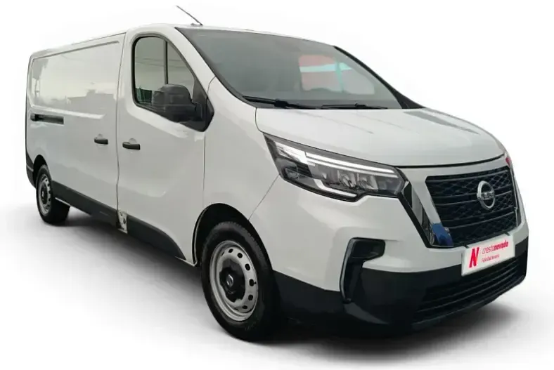 Usado Nissan Primastar 110 CV (80 kW) 2023 Blanco Monovolumen