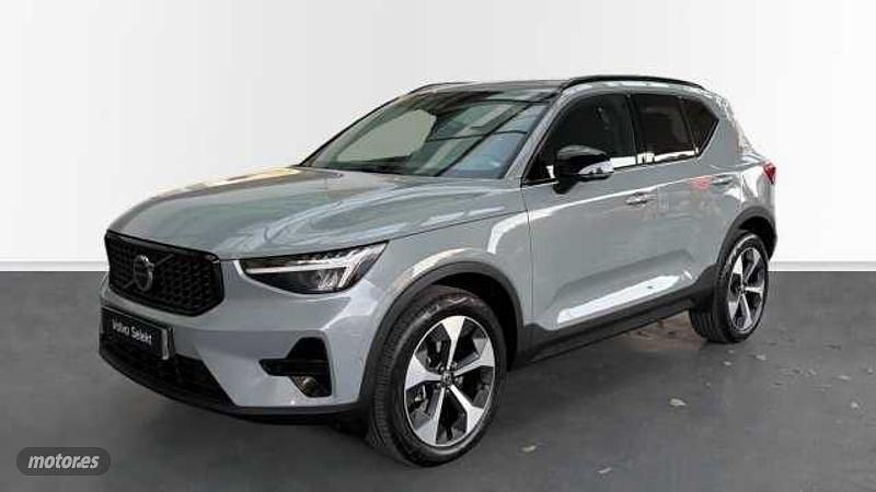 Gris Usado 2024 Volvo XC40 Plus SUV | 38.500 € (Precio justo) - Imagen 1/3