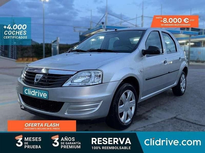 Usado Dacia Logan Ambiance 75 CV (55 kW) 2011 Gris Utilitario