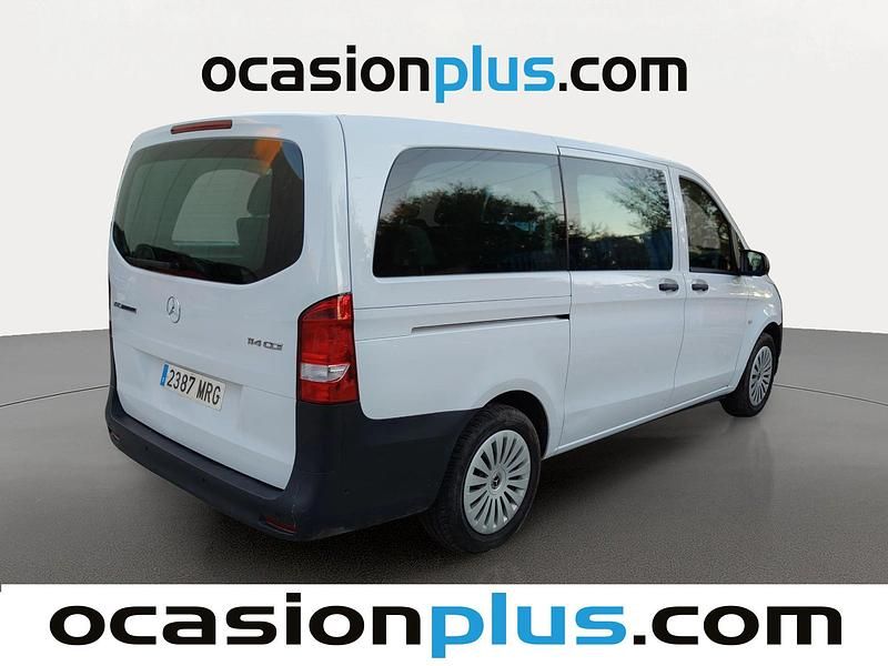 Usado Mercedes Vito 136 CV (100 kW) 2024 Blanco Van