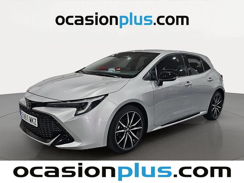 Usado Toyota Corolla Sport 140 CV (102 kW) 2023 Gris plata Utilitario