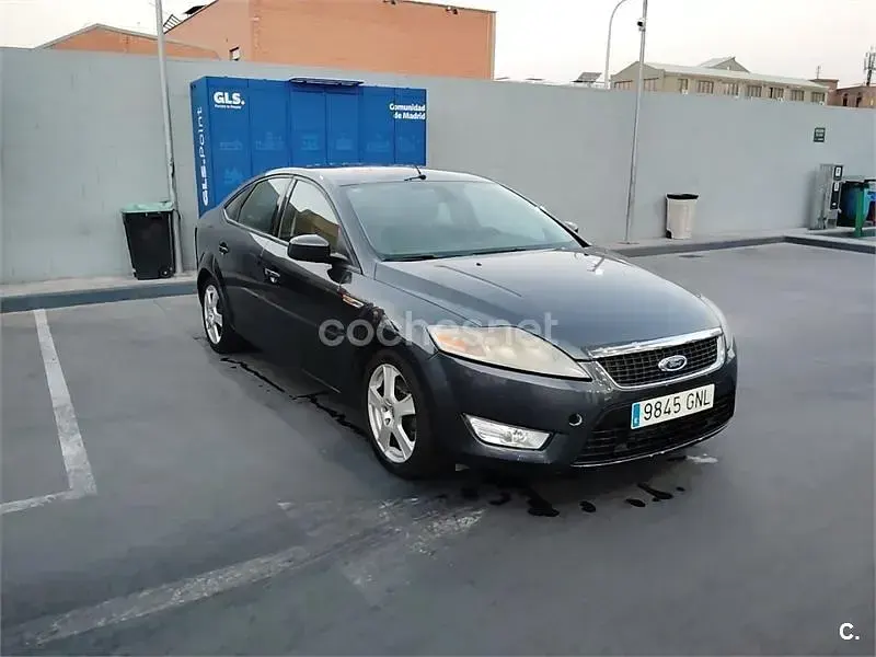 Usado Ford Mondeo 125 CV (91 kW) 2010 Azul Berlina