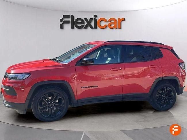 Usado Jeep Compass Night Eagle 130 CV (95 kW) 2022 Rojo SUV