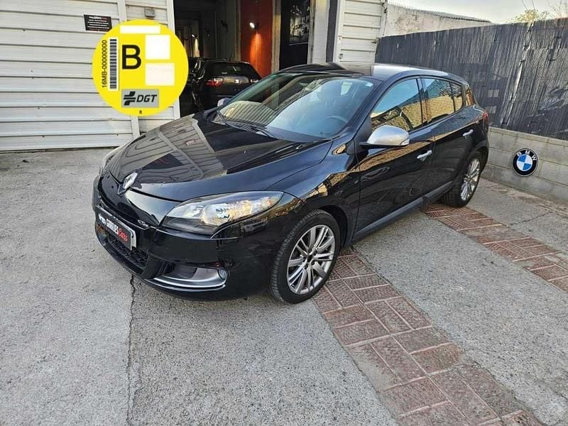 Usado Renault Mégane GT Line GT-Line 110 CV (80 kW) 2011 Plateado Utilitario