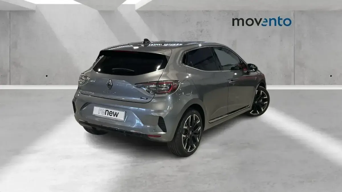Nuevo Renault Clio V Techno 143 CV (105 kW) 2025 Gris Berlina