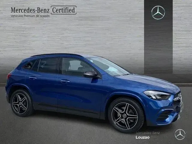 Usado Mercedes GLA200 163 CV (119 kW) 2025 Azul espectra SUV