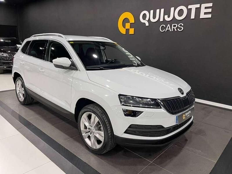 Usado Skoda Karoq SportLine 150 CV (110 kW) 2017 Blanco SUV