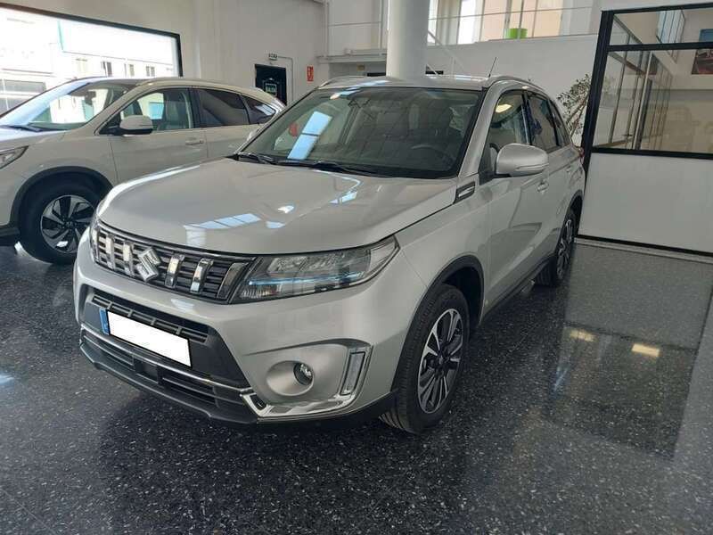 Plateado Usado 2023 Suzuki Vitara GLX SUV | 25.500 € (Caro) - Imagen 1/4