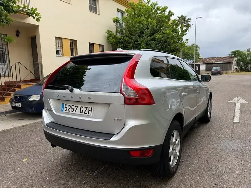 Occasion Volvo XC60 Momentum 163 ch (119 kW) 2010 Gris SUV