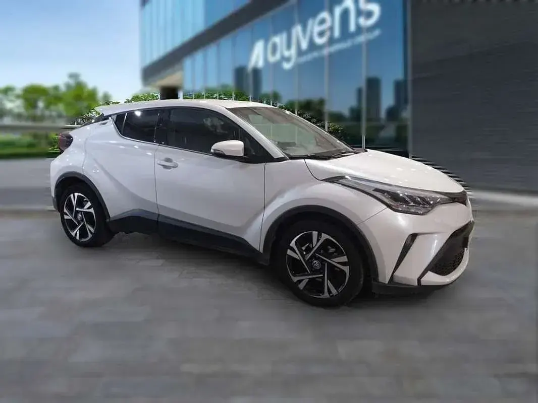 Usado Toyota C-HR+ Advance 152 CV (111 kW) 2024 Blanco SUV
