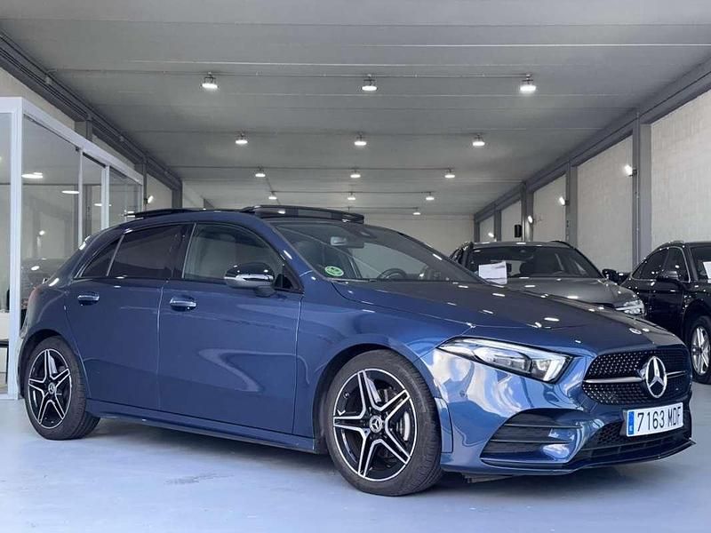 Usado Mercedes A200 150 CV (110 kW) 2023 Azul Utilitario