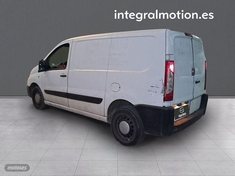 Usado Fiat Scudo 128 CV (94 kW) 2015 Blanco Van