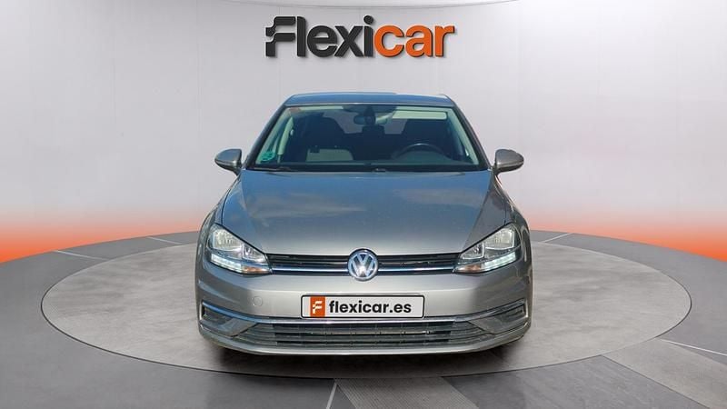 Usado VW Golf VII Advance 116 CV (85 kW) 2019 Gris Berlina