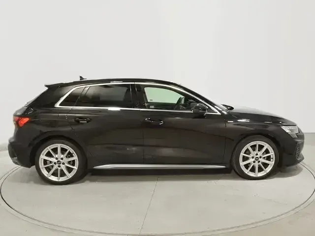 Usado Audi Q3 S-Line 150 CV (110 kW) 2025 Negro SUV