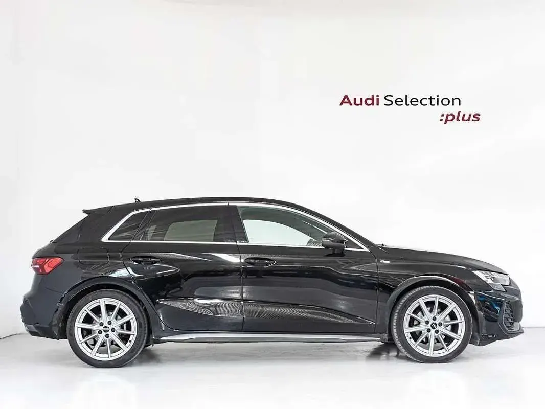 Usado Audi A3 Sportback S-Line 150 CV (110 kW) 2025 Negro Utilitario