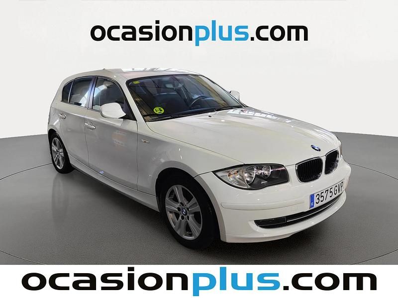 Usado BMW 116 116 CV (85 kW) 2010 Blanco Utilitario
