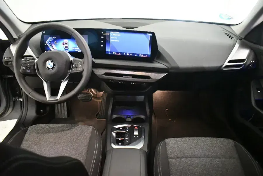 Usado BMW 220 Comfort Edition 170 CV (125 kW) 2025 Gris Coupe