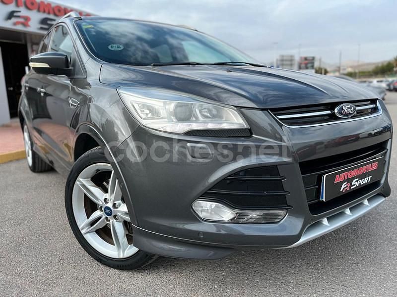 Gris / plata Usado 2014 Ford Kuga Titanium S SUV | 12.900 € (Precio justo) - Imagen 1/4