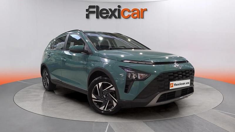 Usado Hyundai Bayon 84 CV (61 kW) 2023 Verde SUV