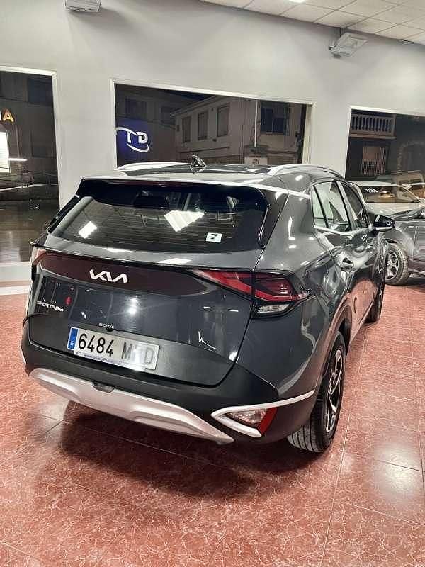 Usado Kia Sportage 162 CV (119 kW) 2024 Gris SUV