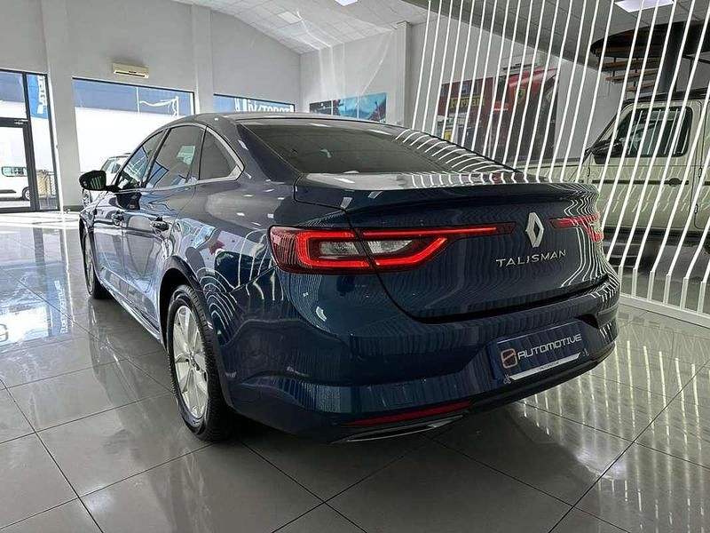 Usado Renault Talisman LIMITED 120 CV (88 kW) 2020 Azul Berlina