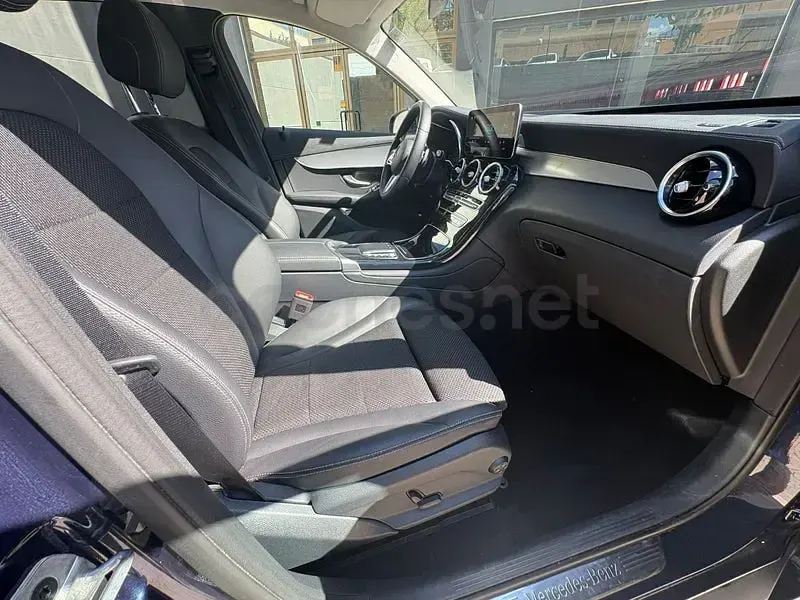 Usado Mercedes GLC300e 306 CV (225 kW) 2022 Negro SUV