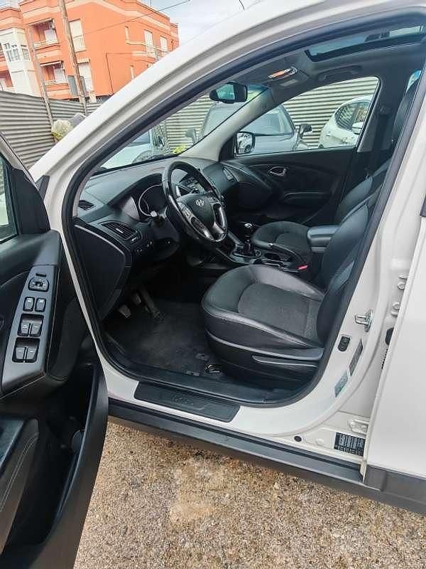 Usado Hyundai ix35 114 CV (83 kW) 2014 Blanco SUV