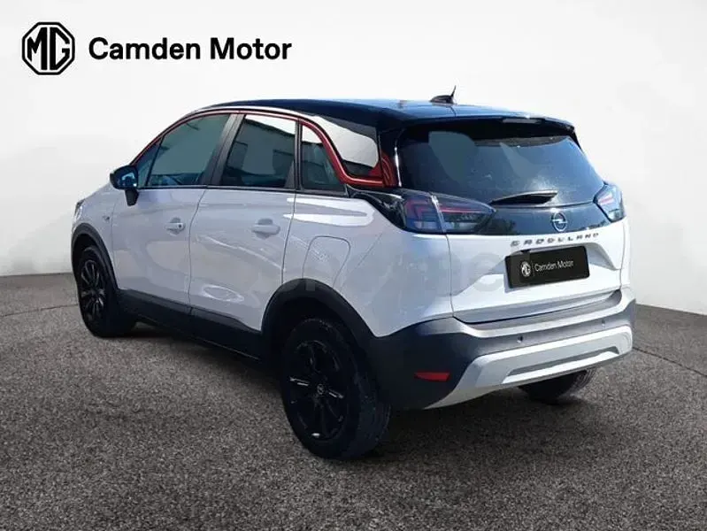 Usado Opel Crossland GS Line 110 CV (80 kW) 2021 Blanco SUV