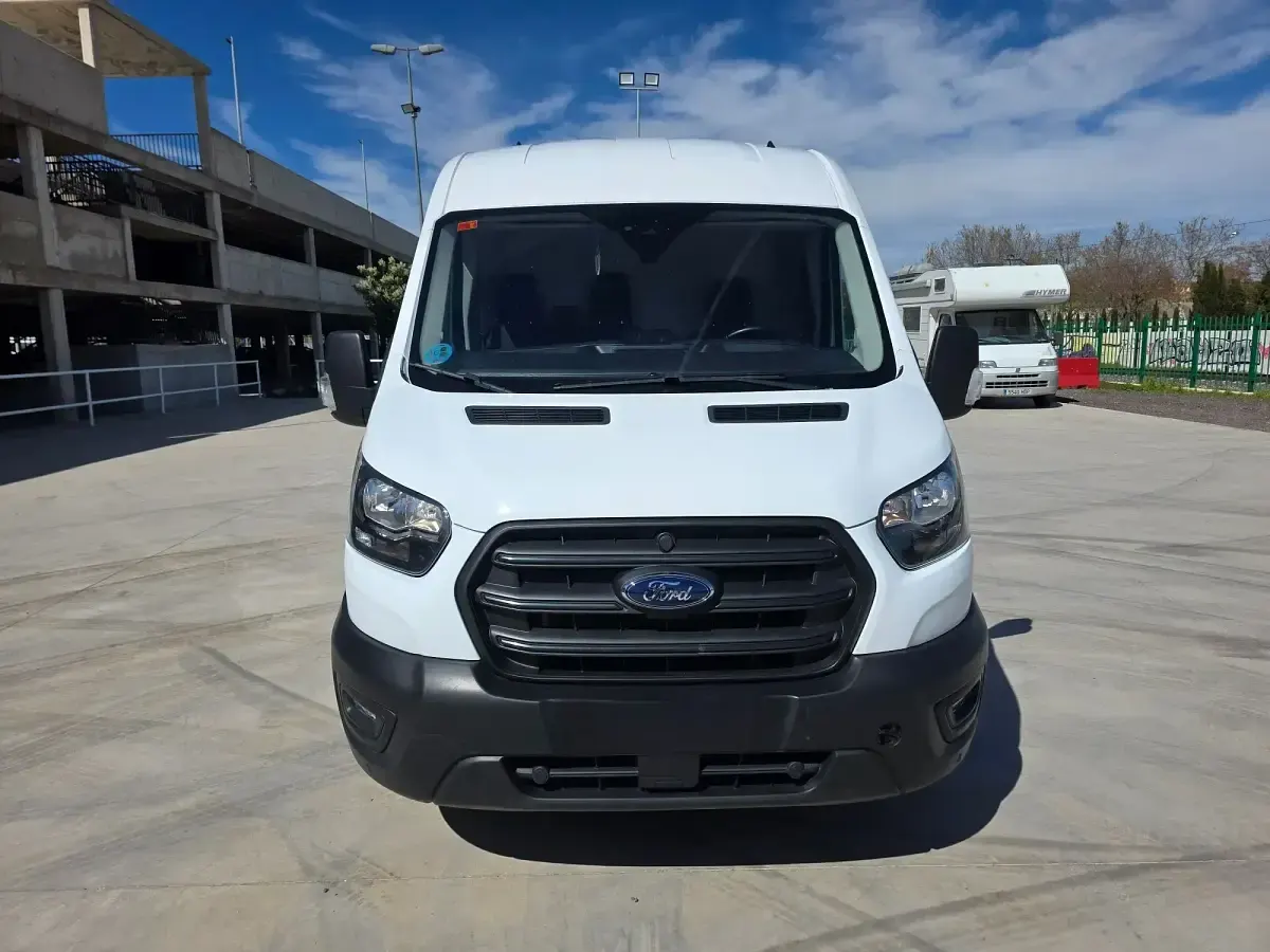 Usado Ford Transit Trend 130 CV (95 kW) 2023 Blanco Van