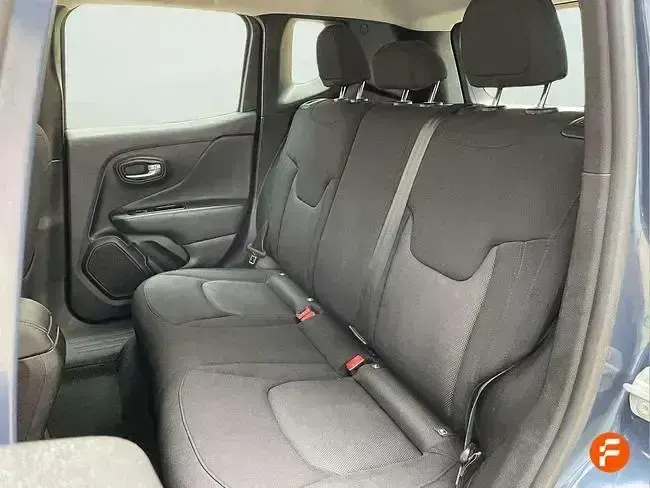 Usado Jeep Renegade Longitude 120 CV (88 kW) 2022 Gris SUV