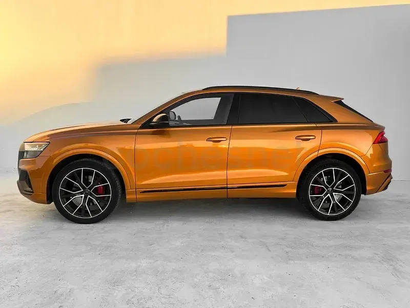 Usado Audi Q8 S-Line 286 CV (210 kW) 2020 Naranja SUV