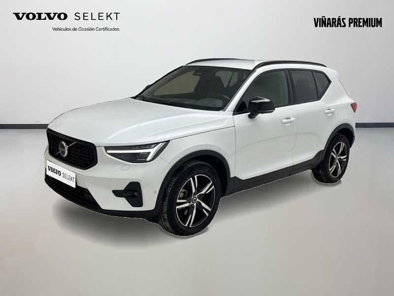 Blanco Usado 2025 Volvo XC40 Plus SUV | 36.990 € - Imagen 1/4