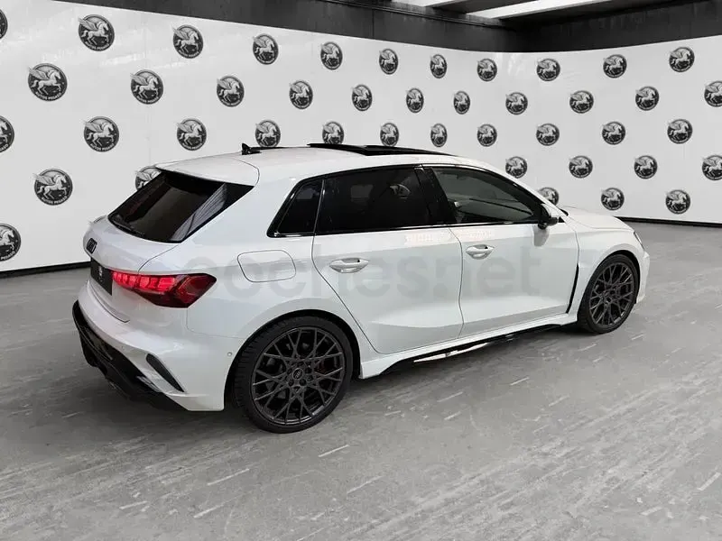 Usado Audi RS3 Sport 400 CV (294 kW) 2025 Blanco Berlina