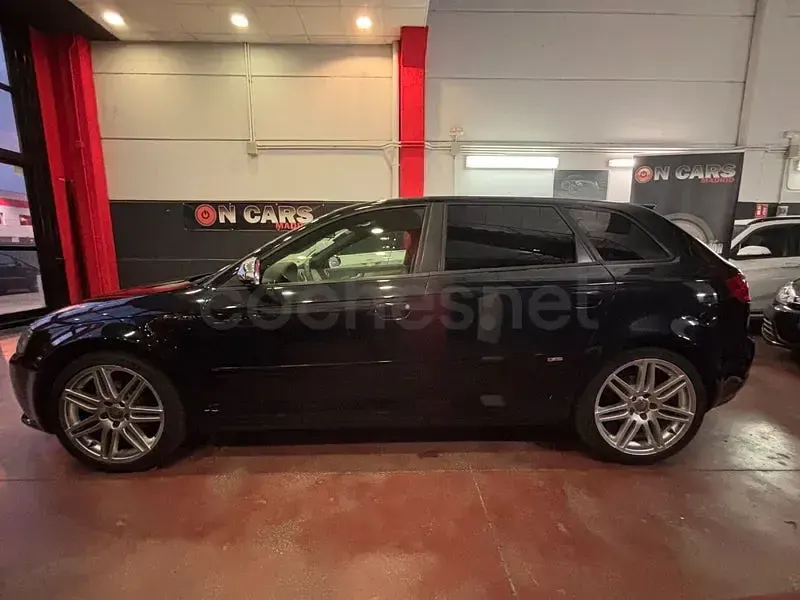 Usado Audi A3 Attraction 140 CV (102 kW) 2008 Negro Utilitario